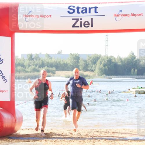 01.09.2024 - 17. Tribühne Triathlon Luisa Fischer http://msf.ph/oto/6923443 01.09.2024 10:05:14 Schwimmen 147, 150, 1065, 1074, 1077 meine-sportfotos.de