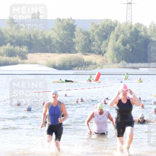 01.09.2024 - 17. Tribühne Triathlon Luisa Fischer http://msf.ph/oto/6923549 01.09.2024 10:05:42 Schwimmen 156, 160, 1068 meine-sportfotos.de