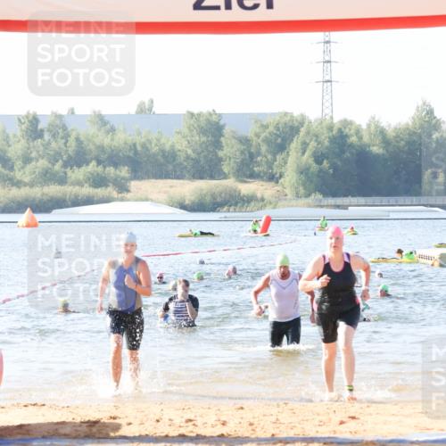 01.09.2024 - 17. Tribühne Triathlon Luisa Fischer http://msf.ph/oto/6923558 01.09.2024 10:05:44 Schwimmen 160, 167, 1068 meine-sportfotos.de