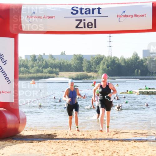 01.09.2024 - 17. Tribühne Triathlon Luisa Fischer http://msf.ph/oto/6923567 01.09.2024 10:05:46 Schwimmen 160, 167, 1068 meine-sportfotos.de