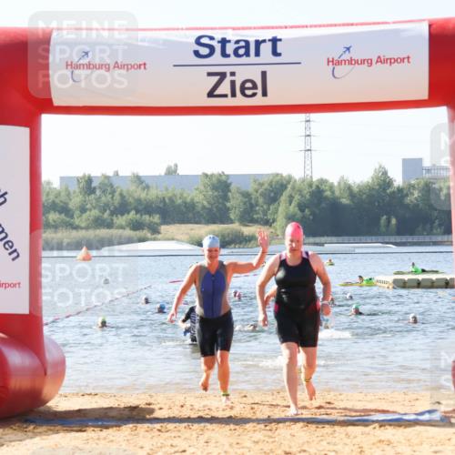 01.09.2024 - 17. Tribühne Triathlon Luisa Fischer http://msf.ph/oto/6923571 01.09.2024 10:05:46 Schwimmen 160, 167, 1068 meine-sportfotos.de