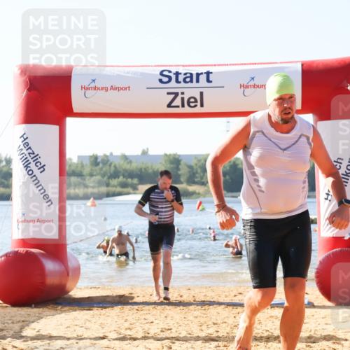 01.09.2024 - 17. Tribühne Triathlon Luisa Fischer http://msf.ph/oto/6923615 01.09.2024 10:05:55 Schwimmen 137, 145, 160, 167, 730, 1068 meine-sportfotos.de