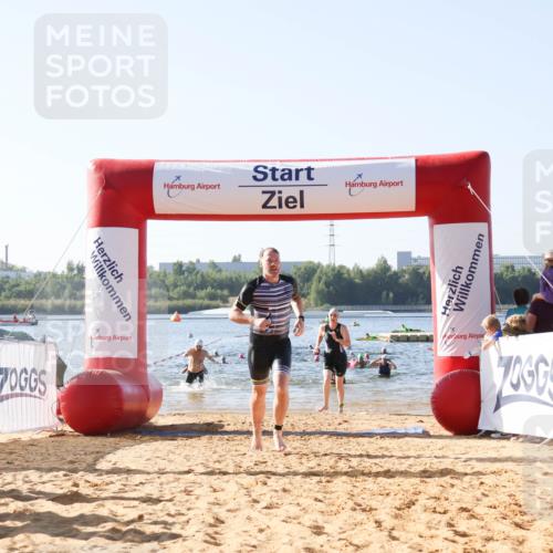 01.09.2024 - 17. Tribühne Triathlon Luisa Fischer http://msf.ph/oto/6923622 01.09.2024 10:05:56 Schwimmen 137, 145, 160, 167, 730, 1068 meine-sportfotos.de