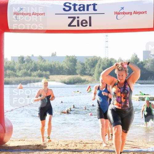 01.09.2024 - 17. Tribühne Triathlon Luisa Fischer http://msf.ph/oto/6923669 01.09.2024 10:06:07 Schwimmen 137, 145, 149, 157, 168, 1067, 1072 meine-sportfotos.de