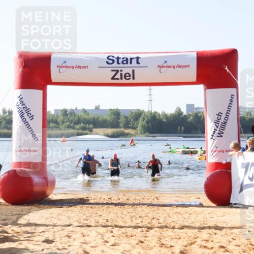 01.09.2024 - 17. Tribühne Triathlon Luisa Fischer http://msf.ph/oto/6923718 01.09.2024 10:06:17 Schwimmen 138, 141, 149, 157, 158, 168, 1067 meine-sportfotos.de