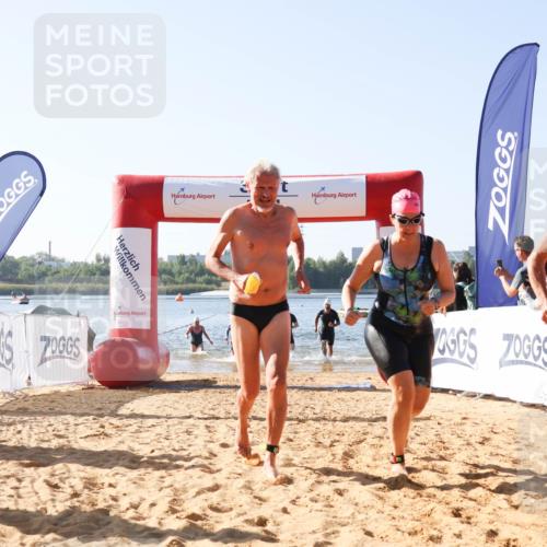 01.09.2024 - 17. Tribühne Triathlon Luisa Fischer http://msf.ph/oto/6923755 01.09.2024 10:06:29 Schwimmen 138, 141, 158, 165, 166, 1064, 1066, 1070 meine-sportfotos.de