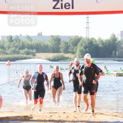 01.09.2024 - 17. Tribühne Triathlon Luisa Fischer http://msf.ph/oto/6923762 01.09.2024 10:06:32 Schwimmen 138, 139, 141, 151, 158, 162, 165, 166, 1064, 1066, 1070, 1071 meine-sportfotos.de
