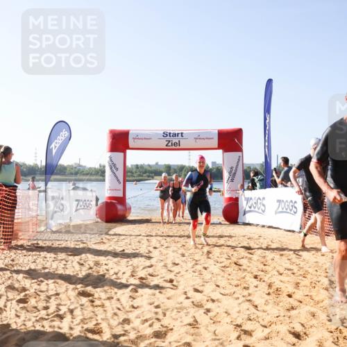 01.09.2024 - 17. Tribühne Triathlon Luisa Fischer http://msf.ph/oto/6923786 01.09.2024 10:06:38 Schwimmen 139, 151, 162, 165, 166, 169, 1064, 1066, 1071 meine-sportfotos.de