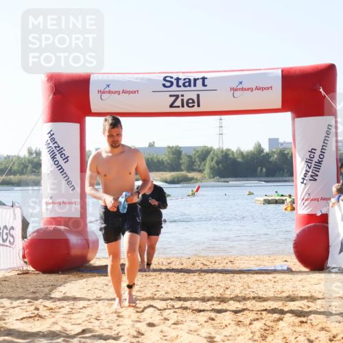 01.09.2024 - 17. Tribühne Triathlon Luisa Fischer http://msf.ph/oto/6923841 01.09.2024 10:06:50 Schwimmen 163, 169, 1071 meine-sportfotos.de