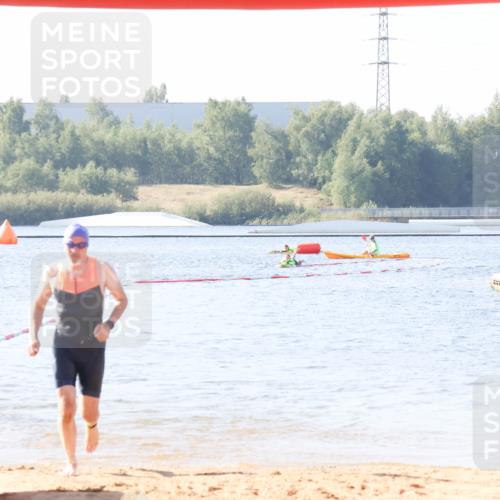 01.09.2024 - 17. Tribühne Triathlon Luisa Fischer http://msf.ph/oto/6923961 01.09.2024 10:10:18 Schwimmen 161 meine-sportfotos.de