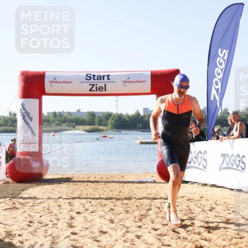 01.09.2024 - 17. Tribühne Triathlon Luisa Fischer http://msf.ph/oto/6923983 01.09.2024 10:10:23 Schwimmen 161 meine-sportfotos.de