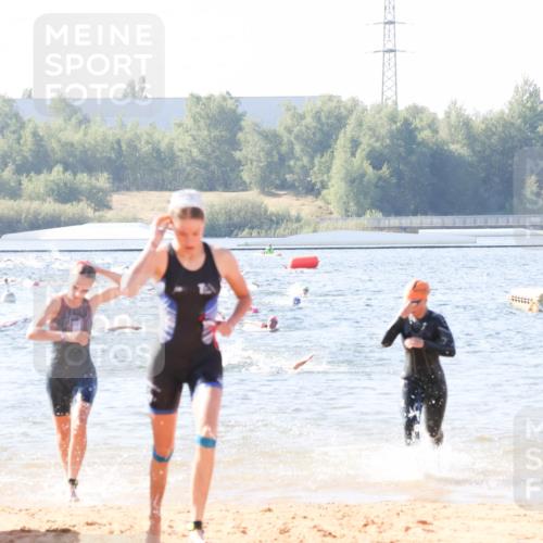 01.09.2024 - 17. Tribühne Triathlon Luisa Fischer http://msf.ph/oto/6924059 01.09.2024 10:21:51 Schwimmen 264, 268, 285 meine-sportfotos.de
