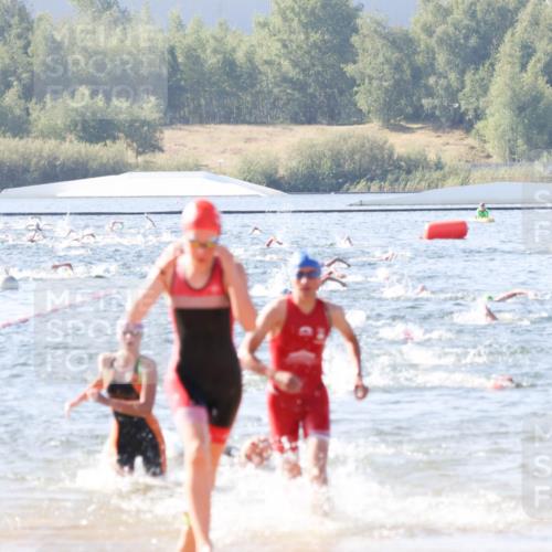 01.09.2024 - 17. Tribühne Triathlon Luisa Fischer http://msf.ph/oto/6924110 01.09.2024 10:22:06 Schwimmen 181, 254, 255, 265, 266 meine-sportfotos.de