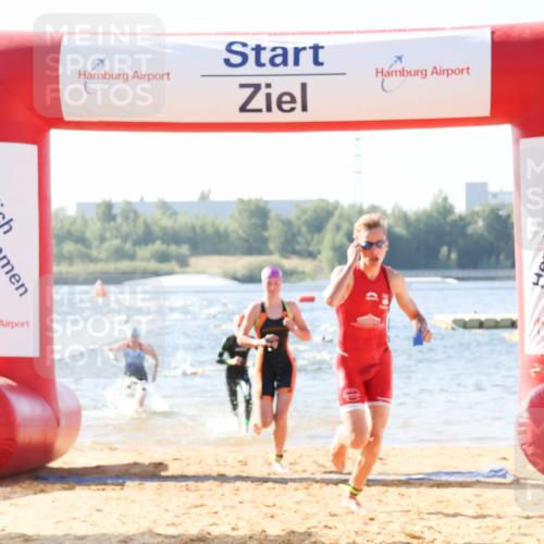 01.09.2024 - 17. Tribühne Triathlon Luisa Fischer http://msf.ph/oto/6924125 01.09.2024 10:22:11 Schwimmen 181, 254, 255, 265, 266 meine-sportfotos.de