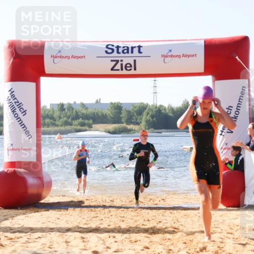 01.09.2024 - 17. Tribühne Triathlon Luisa Fischer http://msf.ph/oto/6924137 01.09.2024 10:22:13 Schwimmen 181, 254, 255, 265, 266 meine-sportfotos.de