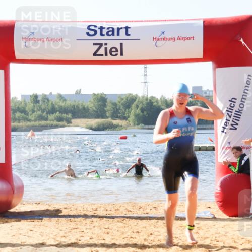 01.09.2024 - 17. Tribühne Triathlon Luisa Fischer http://msf.ph/oto/6924154 01.09.2024 10:22:16 Schwimmen 181, 254, 255, 265, 266, 270, 292, 306 meine-sportfotos.de