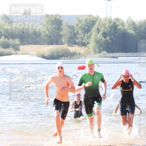 01.09.2024 - 17. Tribühne Triathlon Luisa Fischer http://msf.ph/oto/6924170 01.09.2024 10:22:22 Schwimmen 246, 253, 254, 265, 270, 292, 306 meine-sportfotos.de
