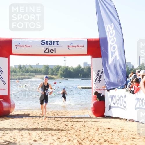 01.09.2024 - 17. Tribühne Triathlon Luisa Fischer http://msf.ph/oto/6924255 01.09.2024 10:22:44 Schwimmen 200, 251, 277, 296 meine-sportfotos.de