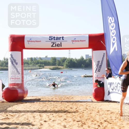 01.09.2024 - 17. Tribühne Triathlon Luisa Fischer http://msf.ph/oto/6924278 01.09.2024 10:22:49 Schwimmen 200, 251, 289, 296 meine-sportfotos.de