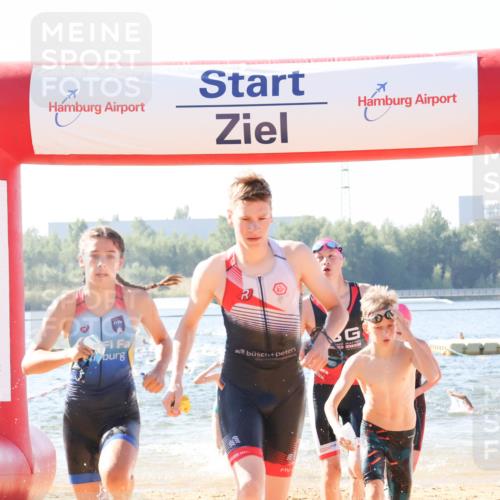 01.09.2024 - 17. Tribühne Triathlon Luisa Fischer http://msf.ph/oto/6924391 01.09.2024 10:23:21 Schwimmen 175, 186, 187, 213, 218, 242, 267, 286, 288, 300, 303 meine-sportfotos.de