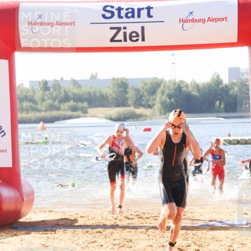 01.09.2024 - 17. Tribühne Triathlon Luisa Fischer http://msf.ph/oto/6924433 01.09.2024 10:23:31 Schwimmen 174, 175, 186, 198, 207, 210, 211, 220, 247, 274, 300, 303 meine-sportfotos.de