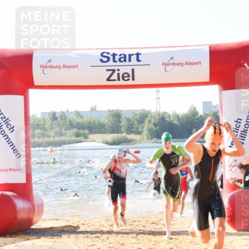01.09.2024 - 17. Tribühne Triathlon Luisa Fischer http://msf.ph/oto/6924437 01.09.2024 10:23:32 Schwimmen 174, 175, 186, 198, 207, 210, 211, 220, 247, 274, 300, 303 meine-sportfotos.de