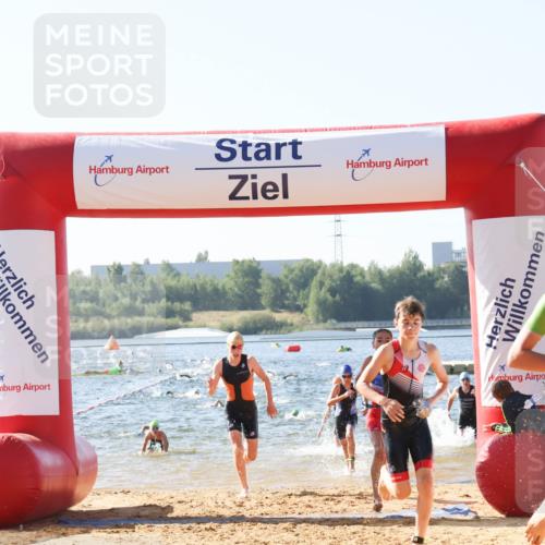 01.09.2024 - 17. Tribühne Triathlon Luisa Fischer http://msf.ph/oto/6924445 01.09.2024 10:23:33 Schwimmen 174, 175, 186, 198, 207, 210, 211, 220, 247, 273, 274, 303 meine-sportfotos.de
