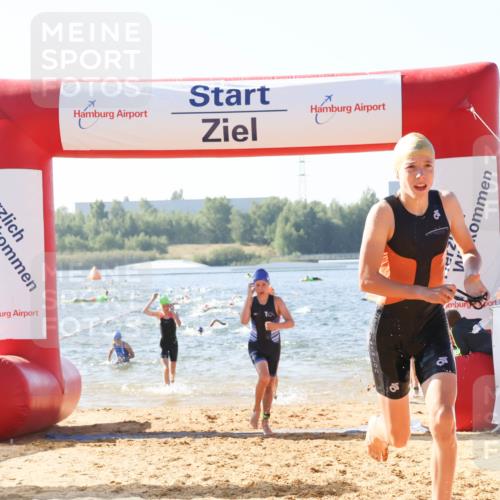 01.09.2024 - 17. Tribühne Triathlon Luisa Fischer http://msf.ph/oto/6924460 01.09.2024 10:23:36 Schwimmen 174, 186, 198, 207, 210, 211, 220, 247, 273, 274, 293 meine-sportfotos.de