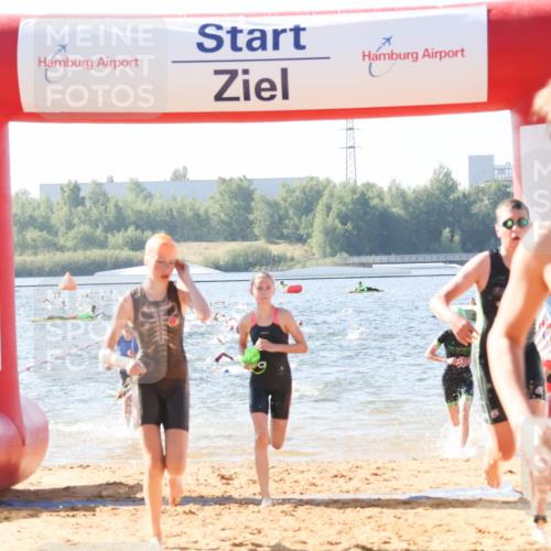 01.09.2024 - 17. Tribühne Triathlon Luisa Fischer http://msf.ph/oto/6924477 01.09.2024 10:23:39 Schwimmen 174, 186, 198, 207, 210, 211, 220, 247, 273, 274, 293 meine-sportfotos.de