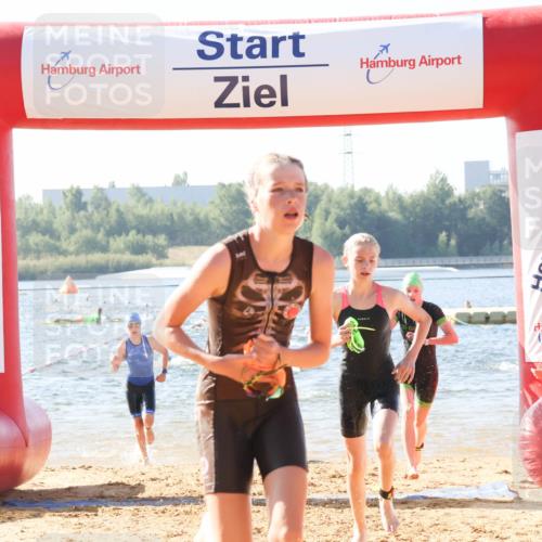 01.09.2024 - 17. Tribühne Triathlon Luisa Fischer http://msf.ph/oto/6924487 01.09.2024 10:23:41 Schwimmen 174, 198, 207, 210, 211, 220, 247, 248, 273, 274, 293 meine-sportfotos.de