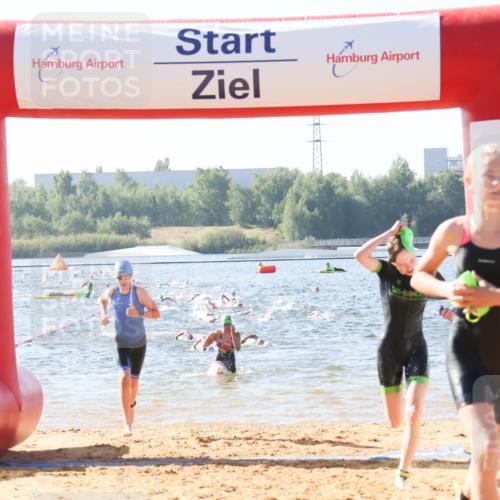 01.09.2024 - 17. Tribühne Triathlon Luisa Fischer http://msf.ph/oto/6924493 01.09.2024 10:23:42 Schwimmen 174, 198, 210, 211, 220, 247, 248, 273, 293 meine-sportfotos.de