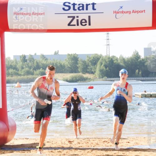 01.09.2024 - 17. Tribühne Triathlon Luisa Fischer http://msf.ph/oto/6924551 01.09.2024 10:23:57 Schwimmen 205, 221, 231, 232, 248, 272, 278 meine-sportfotos.de
