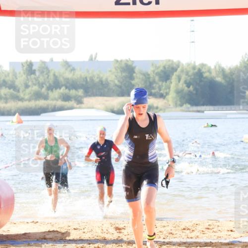 01.09.2024 - 17. Tribühne Triathlon Luisa Fischer http://msf.ph/oto/6924565 01.09.2024 10:23:59 Schwimmen 205, 221, 231, 232, 272, 278 meine-sportfotos.de