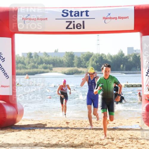 01.09.2024 - 17. Tribühne Triathlon Luisa Fischer http://msf.ph/oto/6924639 01.09.2024 10:24:19 Schwimmen 206, 222, 228, 259, 269, 279, 280, 304 meine-sportfotos.de
