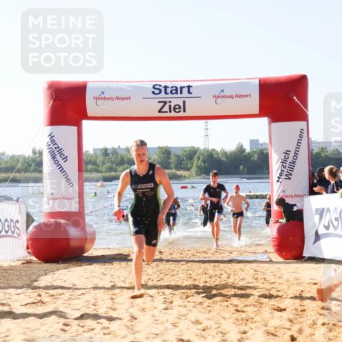 01.09.2024 - 17. Tribühne Triathlon Luisa Fischer http://msf.ph/oto/6924668 01.09.2024 10:24:27 Schwimmen 108, 171, 206, 209, 222, 228, 229, 269, 279, 291, 299 meine-sportfotos.de