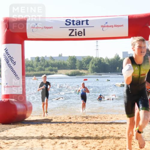 01.09.2024 - 17. Tribühne Triathlon Luisa Fischer http://msf.ph/oto/6924766 01.09.2024 10:24:44 Schwimmen 173, 188, 189, 196, 209, 224, 233, 243, 263, 281, 299 meine-sportfotos.de