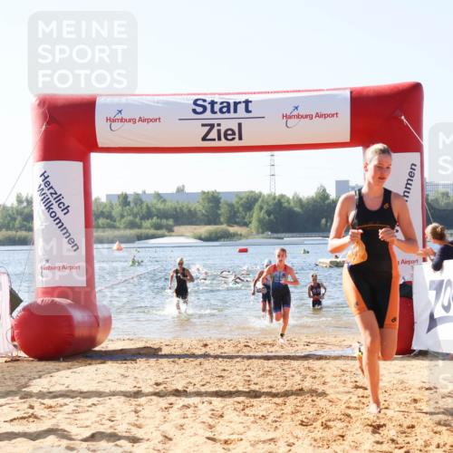 01.09.2024 - 17. Tribühne Triathlon Luisa Fischer http://msf.ph/oto/6924806 01.09.2024 10:24:52 Schwimmen 173, 188, 216, 224, 225, 243, 252, 281 meine-sportfotos.de