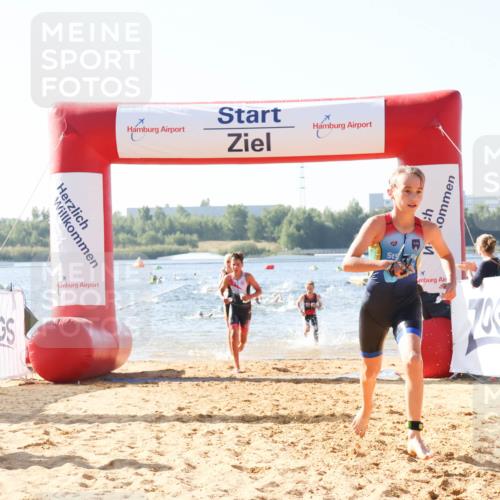 01.09.2024 - 17. Tribühne Triathlon Luisa Fischer http://msf.ph/oto/6924828 01.09.2024 10:24:55 Schwimmen 173, 188, 216, 224, 225, 252, 281 meine-sportfotos.de