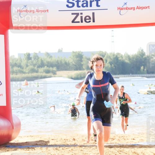 01.09.2024 - 17. Tribühne Triathlon Luisa Fischer http://msf.ph/oto/6924916 01.09.2024 10:25:15 Schwimmen 172, 178, 202, 227, 237, 239, 283, 298 meine-sportfotos.de