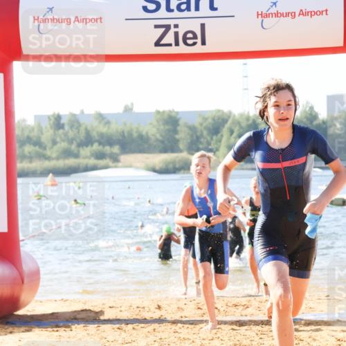 01.09.2024 - 17. Tribühne Triathlon Luisa Fischer http://msf.ph/oto/6924919 01.09.2024 10:25:16 Schwimmen 172, 178, 202, 227, 237, 239, 240, 283, 298 meine-sportfotos.de