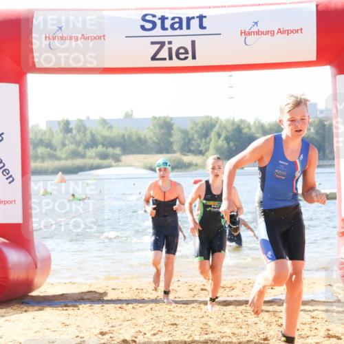 01.09.2024 - 17. Tribühne Triathlon Luisa Fischer http://msf.ph/oto/6924925 01.09.2024 10:25:17 Schwimmen 172, 178, 202, 227, 237, 239, 240, 283, 298 meine-sportfotos.de