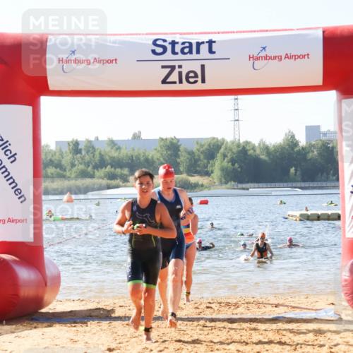 01.09.2024 - 17. Tribühne Triathlon Luisa Fischer http://msf.ph/oto/6924944 01.09.2024 10:25:24 Schwimmen 178, 195, 202, 226, 236, 237, 239, 240, 283, 298 meine-sportfotos.de