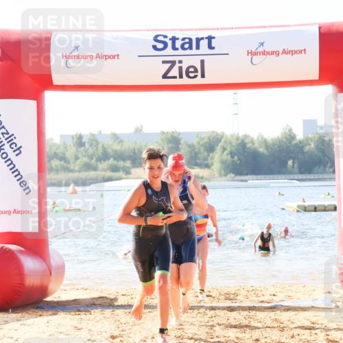 01.09.2024 - 17. Tribühne Triathlon Luisa Fischer http://msf.ph/oto/6924948 01.09.2024 10:25:24 Schwimmen 178, 195, 202, 226, 236, 237, 239, 240, 283, 298 meine-sportfotos.de