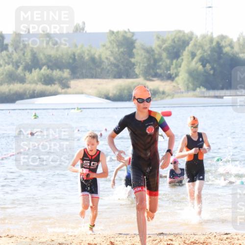 01.09.2024 - 17. Tribühne Triathlon Luisa Fischer http://msf.ph/oto/6924969 01.09.2024 10:25:29 Schwimmen 178, 195, 212, 226, 236, 239, 240, 283 meine-sportfotos.de
