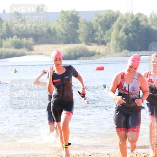 01.09.2024 - 17. Tribühne Triathlon Luisa Fischer http://msf.ph/oto/6925003 01.09.2024 10:25:39 Schwimmen 193, 195, 212, 214, 223, 226, 236, 241, 307 meine-sportfotos.de