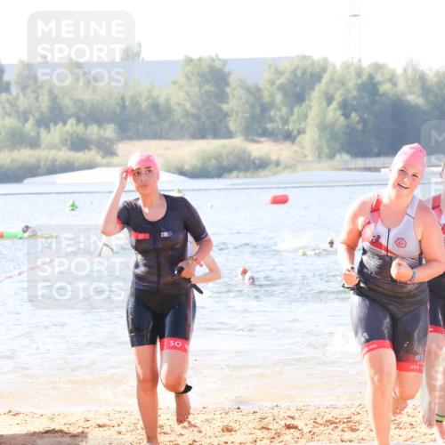 01.09.2024 - 17. Tribühne Triathlon Luisa Fischer http://msf.ph/oto/6925005 01.09.2024 10:25:39 Schwimmen 193, 195, 212, 214, 223, 226, 236, 241, 307 meine-sportfotos.de
