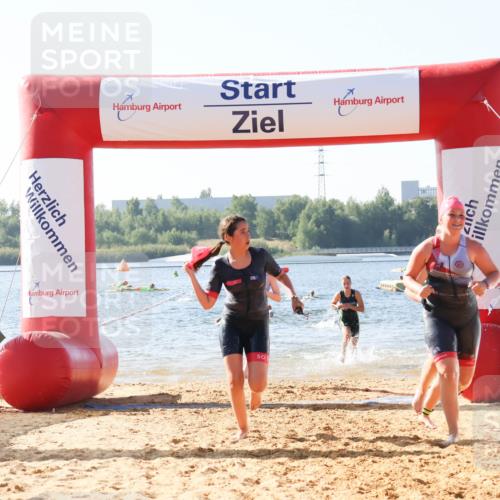 01.09.2024 - 17. Tribühne Triathlon Luisa Fischer http://msf.ph/oto/6925008 01.09.2024 10:25:41 Schwimmen 193, 195, 212, 214, 223, 226, 241, 307 meine-sportfotos.de