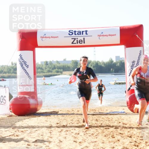 01.09.2024 - 17. Tribühne Triathlon Luisa Fischer http://msf.ph/oto/6925010 01.09.2024 10:25:41 Schwimmen 193, 195, 212, 214, 223, 226, 241, 307 meine-sportfotos.de