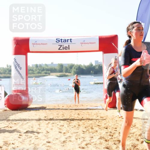 01.09.2024 - 17. Tribühne Triathlon Luisa Fischer http://msf.ph/oto/6925016 01.09.2024 10:25:43 Schwimmen 193, 212, 214, 223, 241, 307 meine-sportfotos.de
