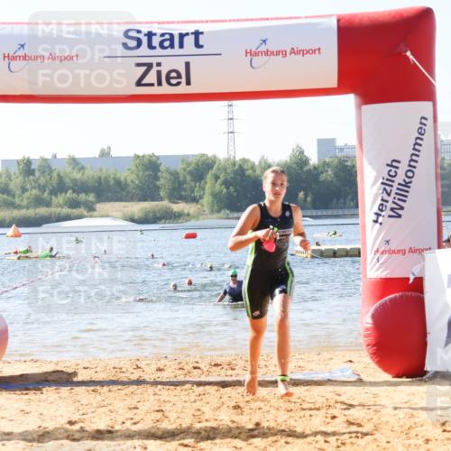 01.09.2024 - 17. Tribühne Triathlon Luisa Fischer http://msf.ph/oto/6925022 01.09.2024 10:25:44 Schwimmen 193, 212, 214, 223, 241, 307 meine-sportfotos.de